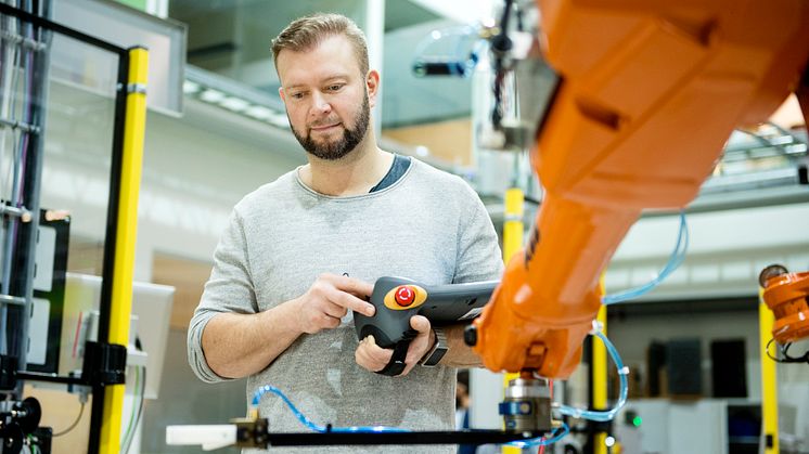 Högskolan Västs nya kurser ska möta industrins behov