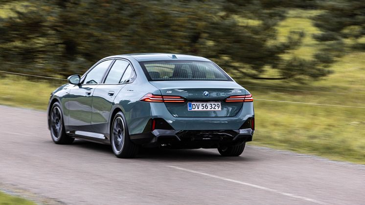 BMW i5