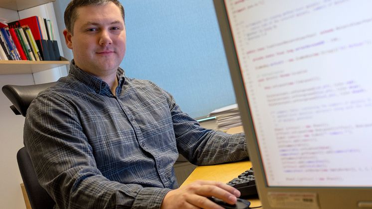 András Márki på Högskolan i Skövde håller ihop arbetet med det hackaton som Högskolan arrangerar tillsammans med Volvo IT.