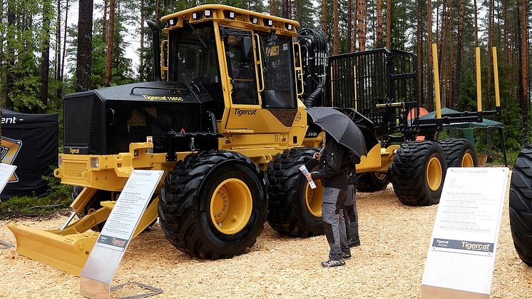 Tigercat 1085C 