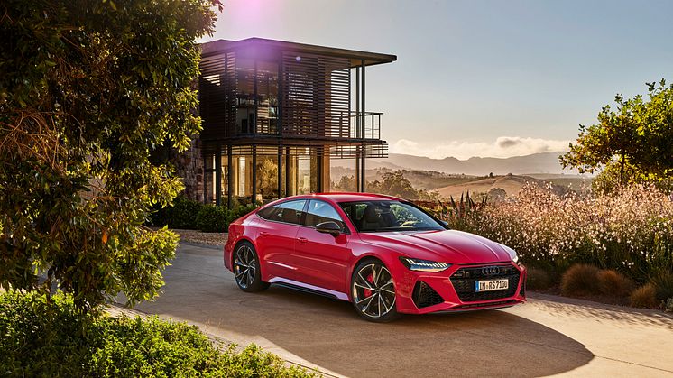 Audi RS 7 Sportback (tangorød)