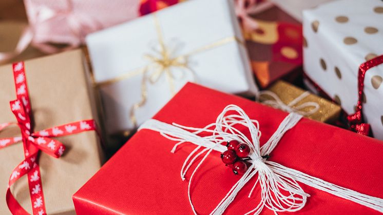 Julklapparna vi inte ville ha  - Här är prylarna som lades ut på Tradera redan på julafton och juldagen