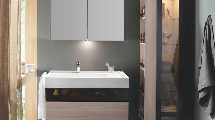 burgbad verbreitet mit seiner neuen Kollektion Yumo im Bad echte Wohnzimmer-Atmosphäre.  (Foto: burgbad)