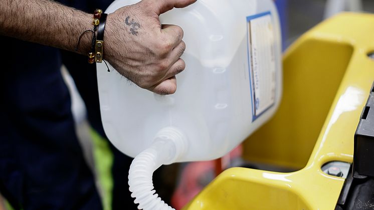 Tankning av Optispray från Agrol