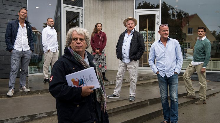 I baggrunden fra venstre Joachim Knop, Jesper Lundgaard, Silke Biranell. I forgrunden fra venstre Daniel Bohr, Anders Bircow, Anders Teigen og Tomas Ambt Kofod