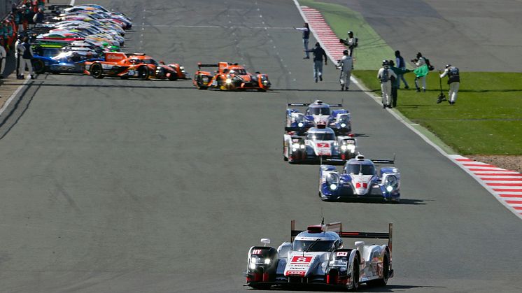 Audi #8 in front at Silverstone