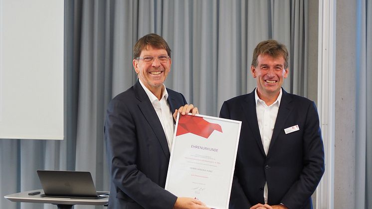 Hendrik Hund Ehrenvorsitzender des IBA