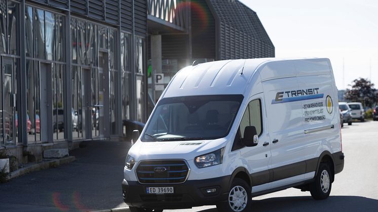 Ford E-Transit 2022