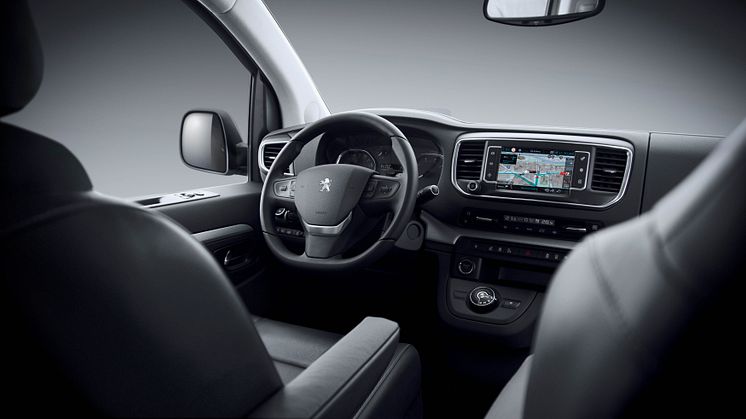 Nya Peugeot Traveller bjuder in till en lyxig reseupplevelse
