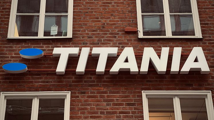 Titania förvärvar egna obligationer