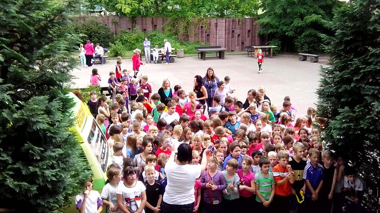77. Grundschule in Leipzig läuft für Bärenherz