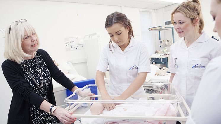 Northumbria Uni_2014_Midwifery