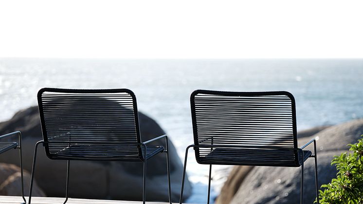 Colecția de mobilier și accesorii de grădină 2023