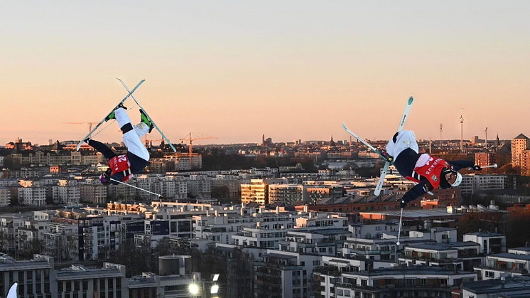 Ludvig Fjällström och Filip Gravenfors på Europacupen i Hammarbybacken 2022.