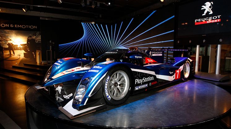 Peugeot 908