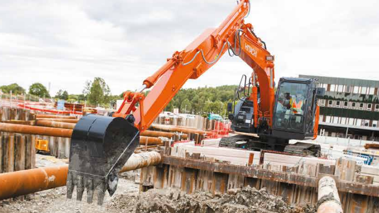 Broschyr_Delvator_Hitachi_ZX135US-6 Sliding arm