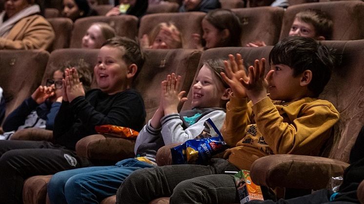 Här presenteras vinnarna och framtidens filmskapare av Stockholms filmfestival Juniors kortfilmstävling - 1 minut film. Bidrag från hela landet har skickats in