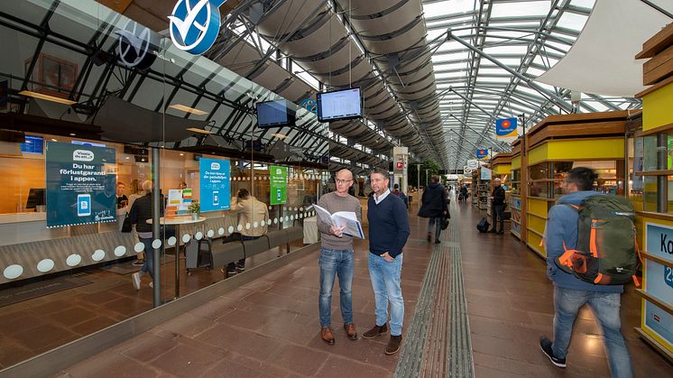 Henrik Quicklund (Wikström AB) och Rickard Stenqvist (Västtrafik)