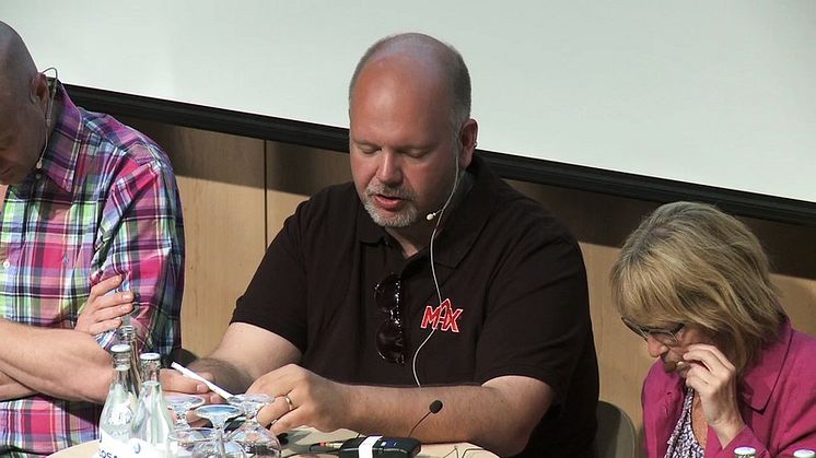 Paneldiskussion kring hur personer med psykisk ohälsa kan leva ett normalt liv
