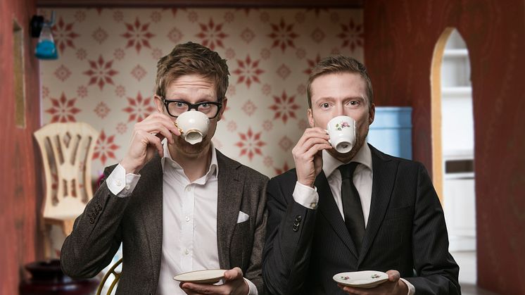 Komikerduon Anders & Måns turnéaktuella i höst med "Nu har vi väl trevligt" 