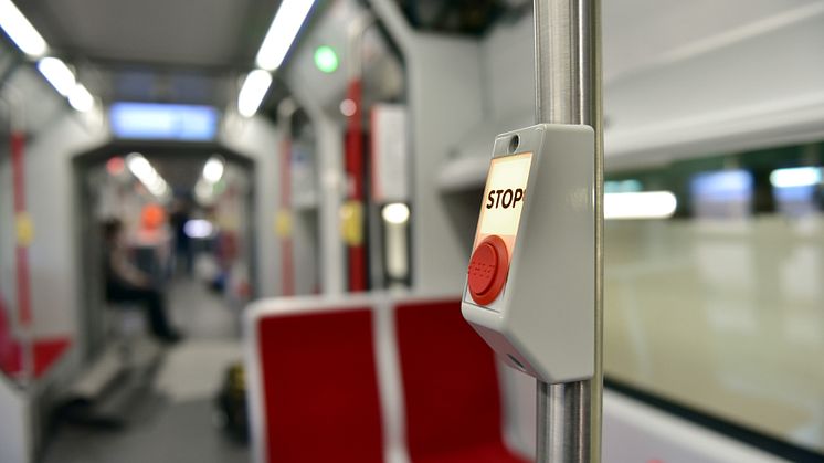 Innenraum neuer B-Wagen (Details): Stop-Button