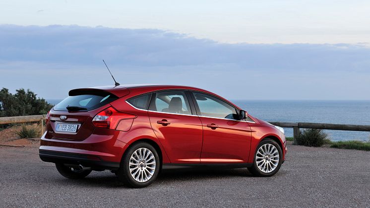 Ford adderar det röstaktiverade SYNC-systemet till Focus redan klassledande teknikpaket 