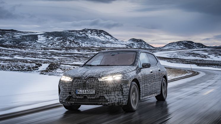 BMW iX i Norge