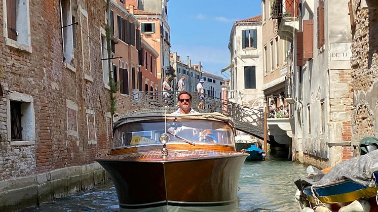 venetian_taxi-3
