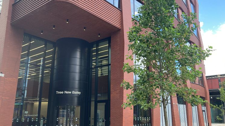 Three New Bailey Entrance