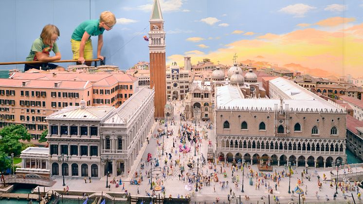 Hamburg_Kinder_im_Miniatur_Wunderland