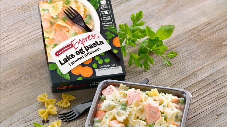Fjordland Express Laks og pasta i kremet urtesaus