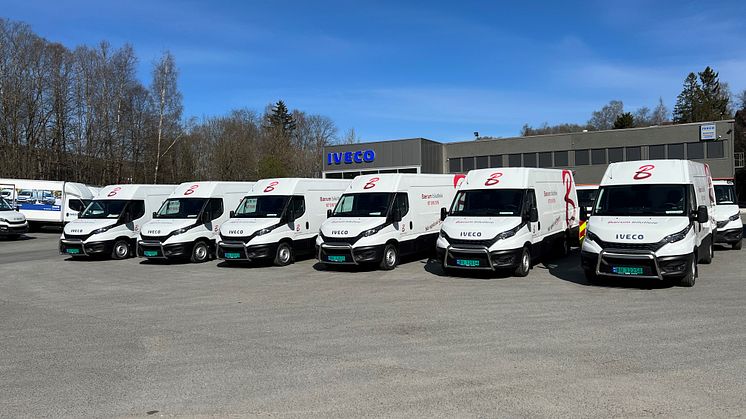Bærum bilutleie har i år fått overlevert seks Iveco Daily kassevogner av typen 35S16VA8 med lastevolum på 12 kubikkmeter og ytterligere seks med lastevolum på 16 kubikkmeter.