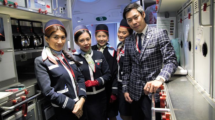 crew_thai011