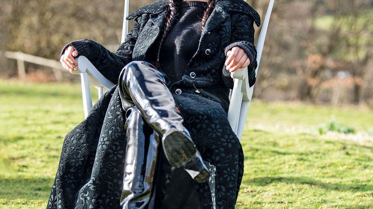 ​The world's first book featuring exclusive Wellington Boots featuring Scarlett Quinn.