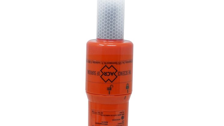 Hi-res image - ACR Electronics - The new ACR Electronics SM-3 Automatic Buoy Marker Light (activated)