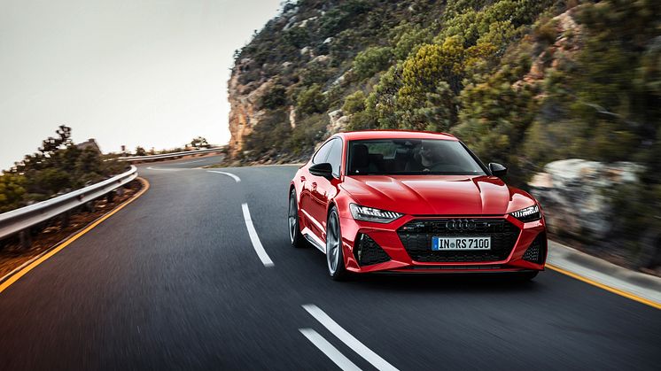 Audi RS 7 Sportback (tangorød)