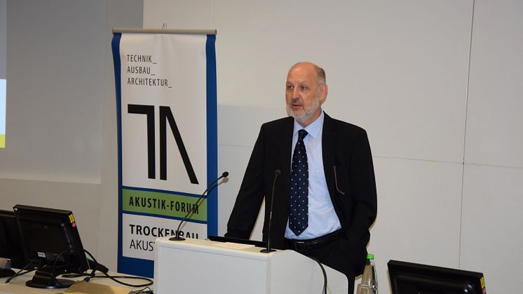 Moderiert das  Branchentreffen: Thomas Grüning, Chefredaktion "Trockenbau Akustik".
