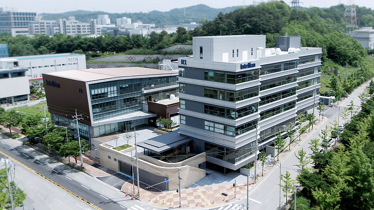 Intellian’s new R&D Center (front right) is built adjacent to the existing Innovation Center, expanding the available space by nearly 80% and boosting both development and production capacity