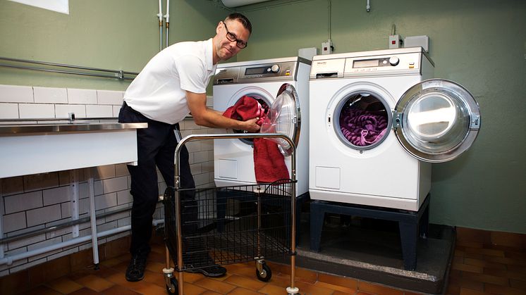 Här tvättar vi rent i kallvatten utan tvättmedel