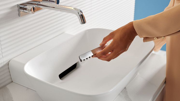 2024 Geberit Mix & Match close-up comb insert CleanDrain_Big Size.jpg