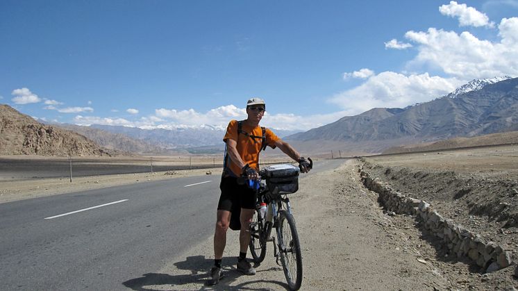 ​Local stroke survivor celebrates recovery with gruelling cycling challenge