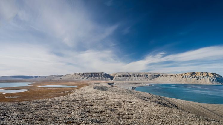 Devon-Island,_Canada_Illustration-Photo@Albert Knapp©Alamy-Stock-Photo