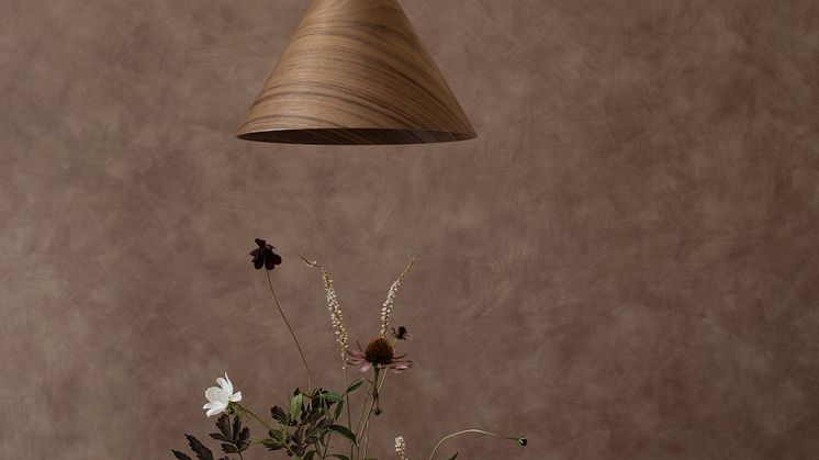 Chalk_Mural-3_Image_Roomshot_Bedroom_Item_5092_lamp_PR