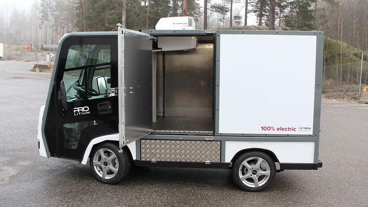 PRO Litium 3800C skåp sidodörr
