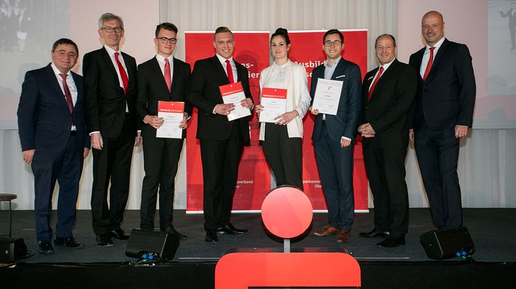 Die besten vier Azubis der Stadtsparkasse München wurden eigens ausgezeichnet.