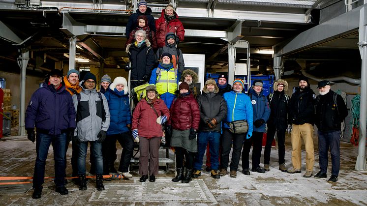 Workshopdeltakerne ombord Polarsyssel (Foto: UNIS)