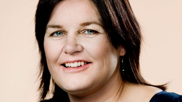 Karina Lorentzen, formand for Folketingets Retsudvalg med i Dækrazzia aktion