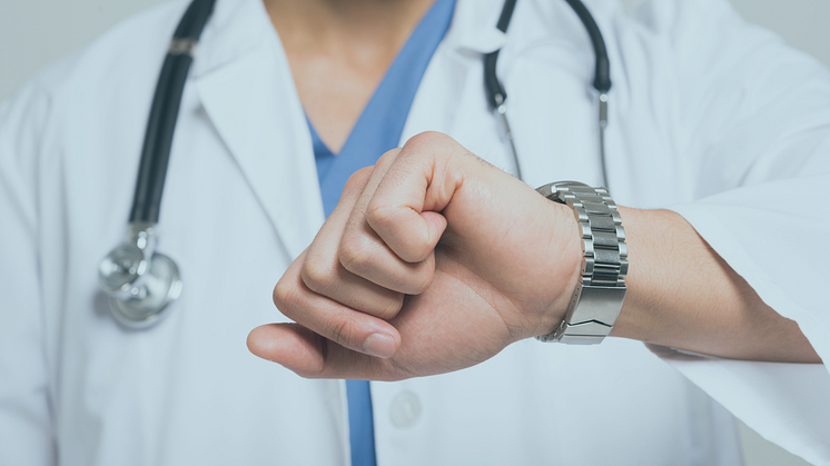 Die Magen-Darm-Ärzte appellieren nachdrücklich an das Verantwortungsbewusstsein jedes einzelnen, aus Rücksicht gegenüber Mitpatienten, bei Verhinderung Termine rechtzeitig abzusagen.