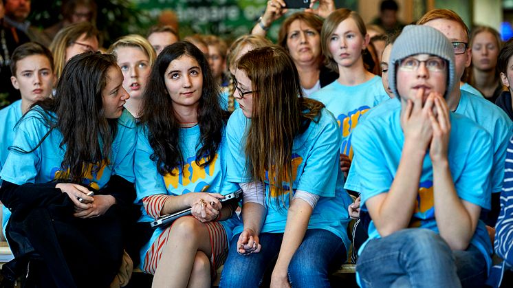 Hur ser åttondeklassare på IT i hemmet år 2025?