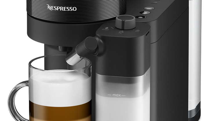 WW_ALL_VL_Vertuo_Lattissima_Black_Coffee_machine_004_3Q_TranspBG_22-XX